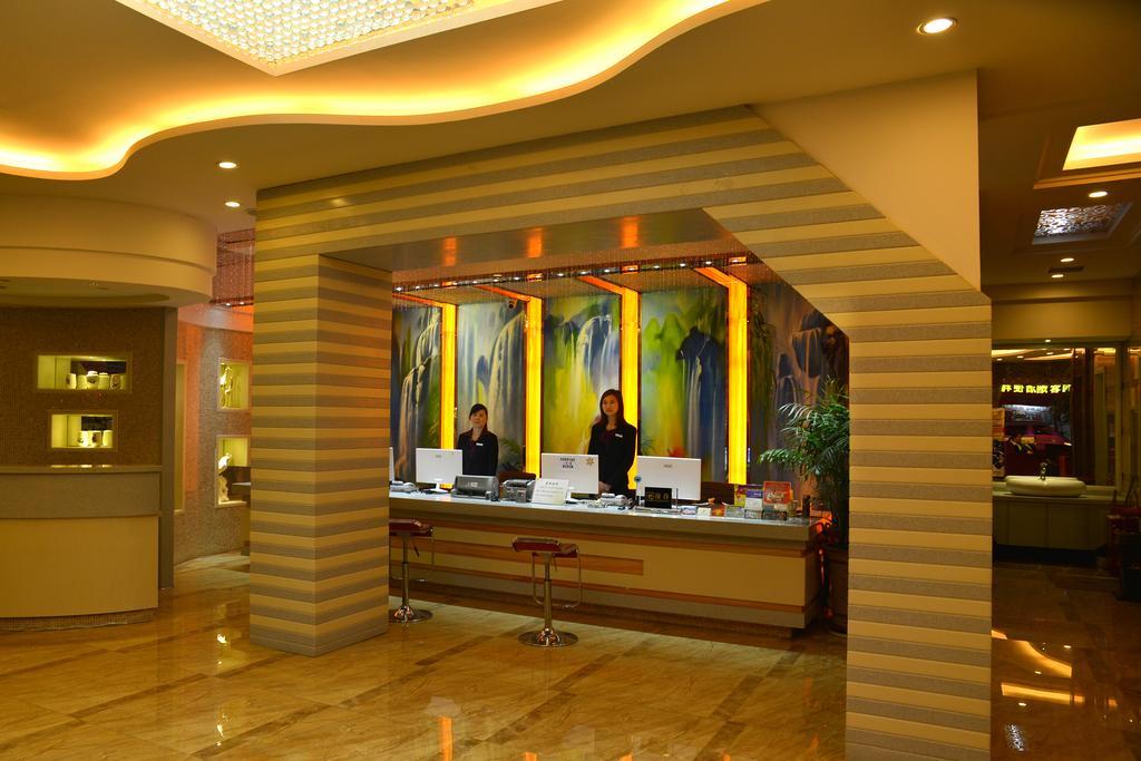 Yiwu Chu Xin Hotel Exteriér fotografie